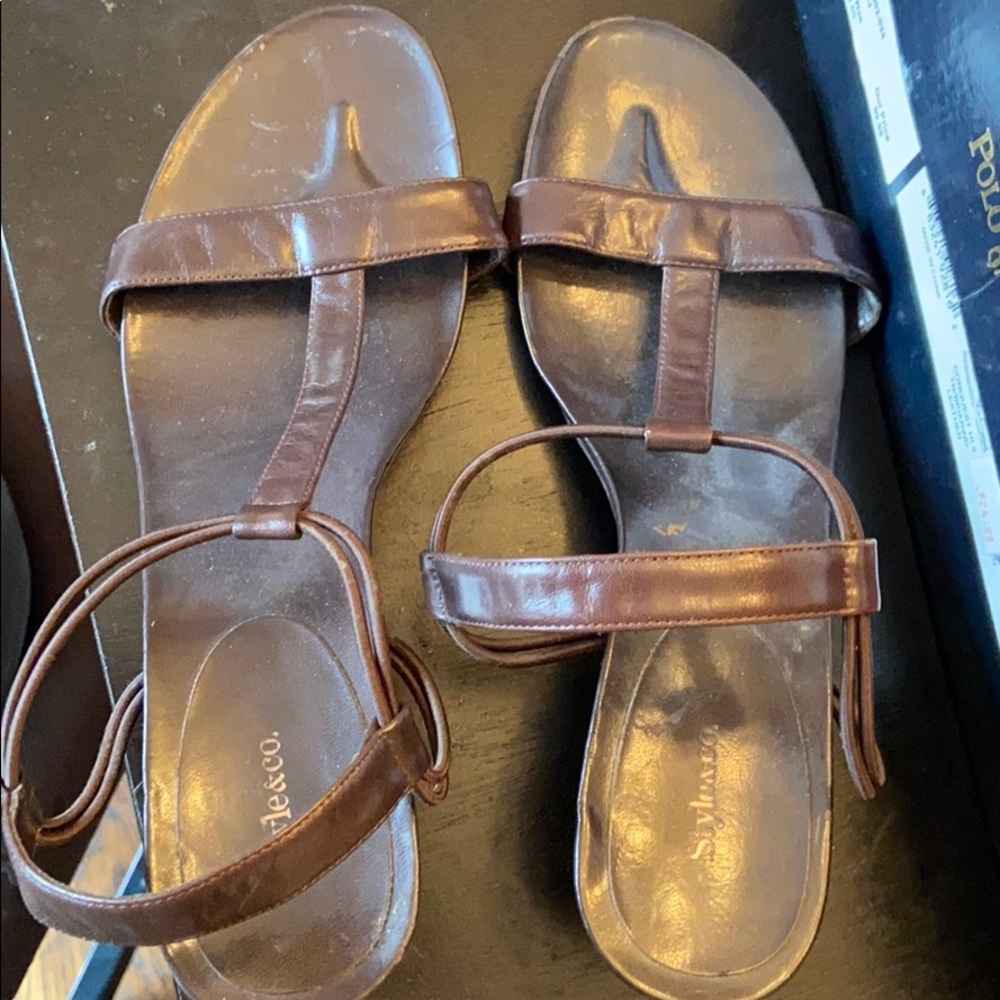 Wedge sandals